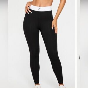 Fabletics Women's On-The-Go Powerhold Black High-Waisted Leggings- Medium